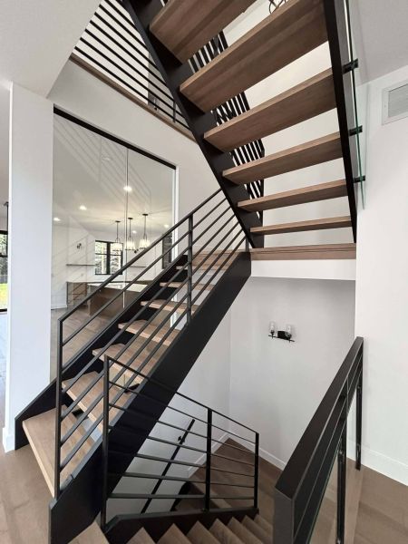 escaliers-elegance-beauce-sherbrooke-trois-rivieres-saguenay-baie-st-paul-10